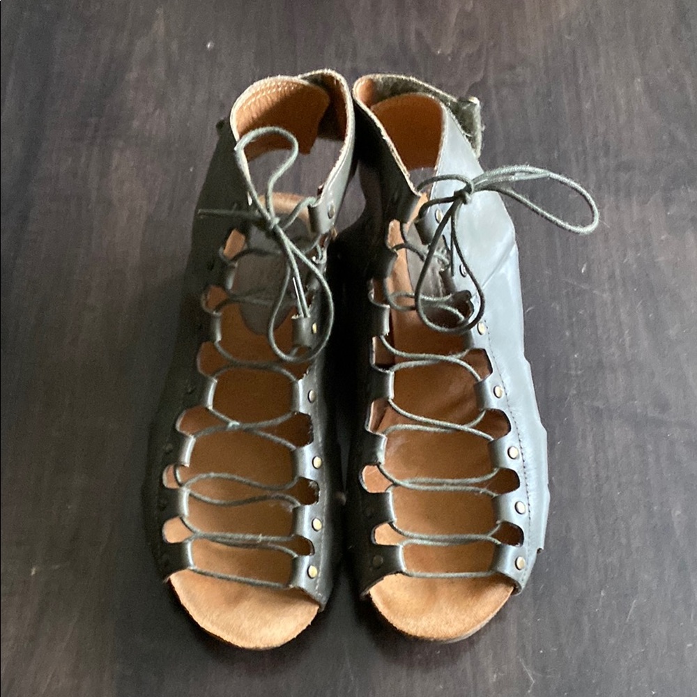 Women's Army Green Gladiator Sandals